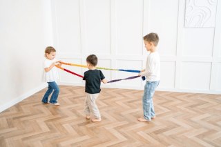 Guma sensoryczna animacyjna tęczowa AKSON - 10 metrów
